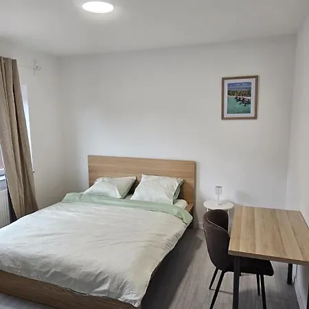 Spacieuse 1er Etage Charleroi